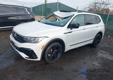 2023 Volkswagen Tiguan 2.0T Se R-Line Black from USA, damaged, VIN 3VVCB7AX9PM024608